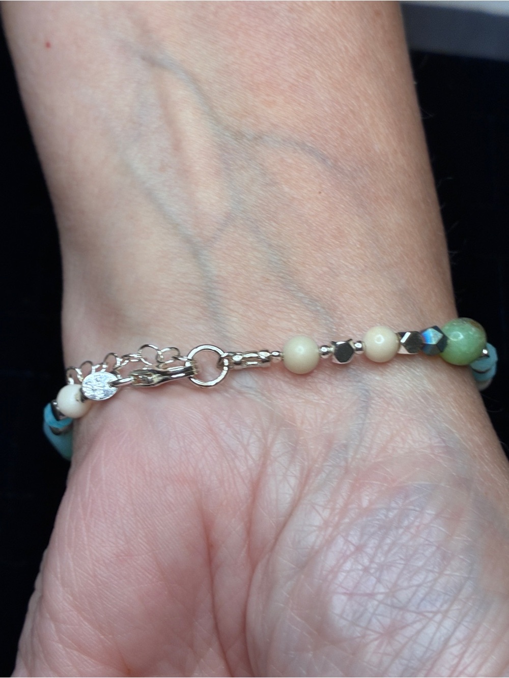 Silpada Handcrafted Blue & Turquoise Beaded Stretch Bracelet - Picture 2 of 3